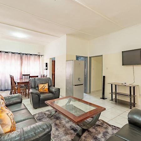 Wood Road Guest Lodge Καταρράκτες Βικτωρίας Εξωτερικό φωτογραφία